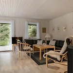 度假居 Edle - From The Sea By Interhome Hals