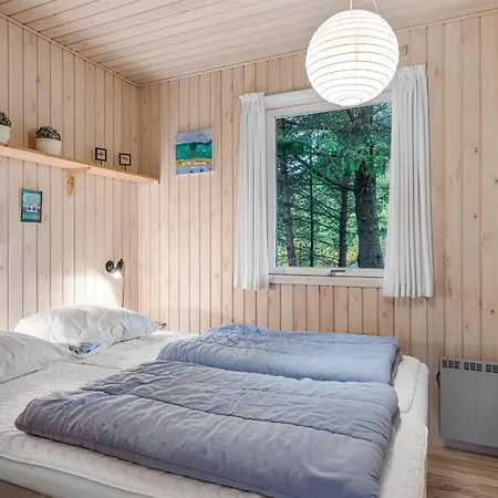 בית נופש Edle - From The Sea By Interhome